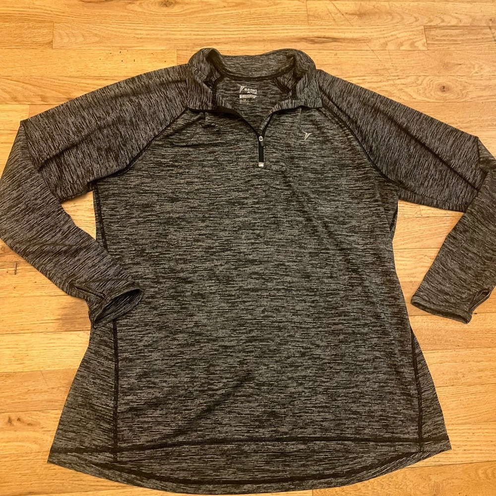 Old Navy Gray Women's Top